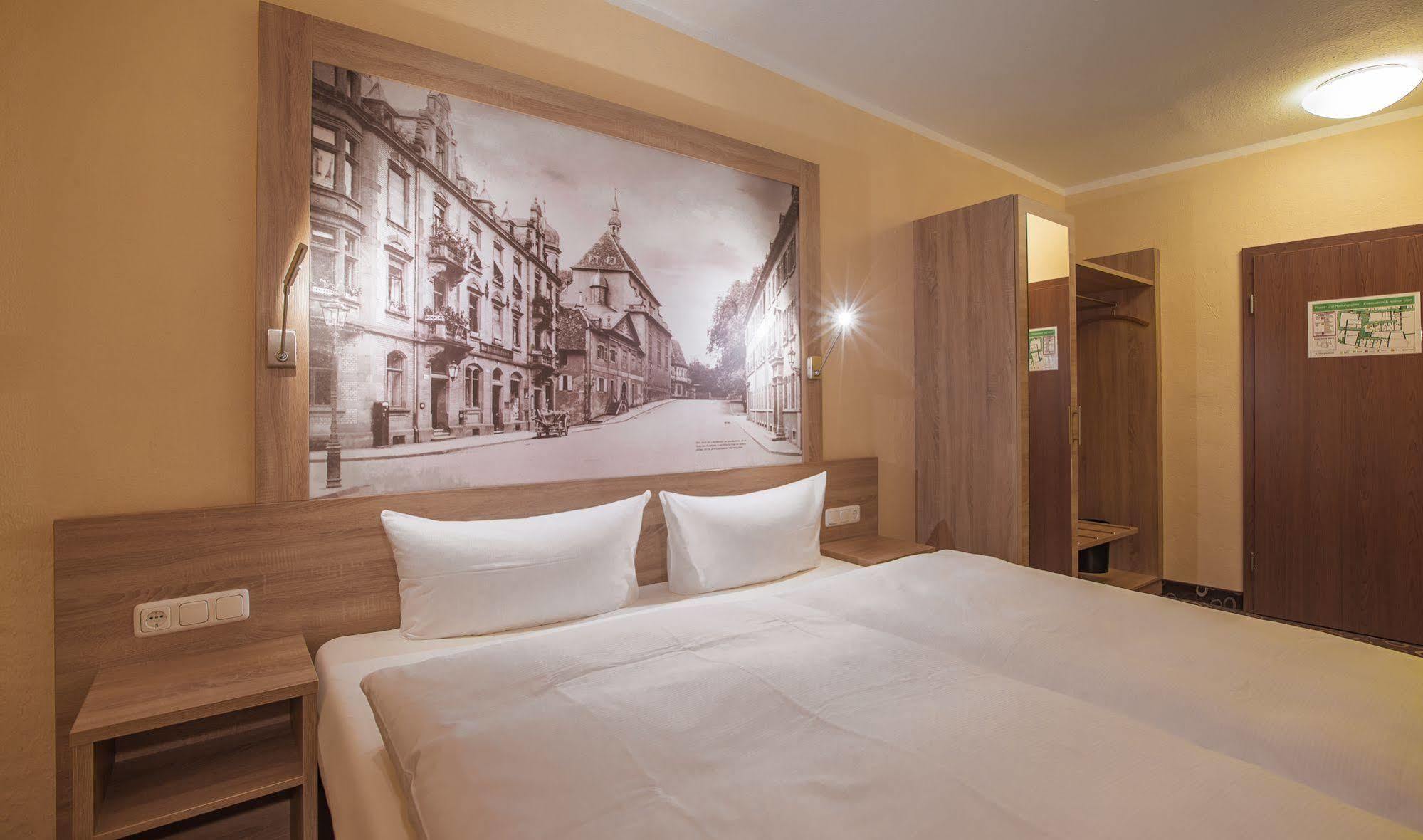 Hotel Wilder Mann Aschaffenburg Exterior photo